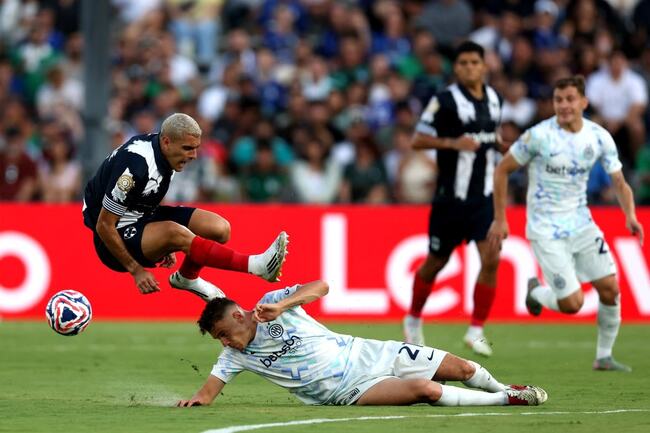 Màn thư hùng Urawa Red Diamonds vs Monterrey