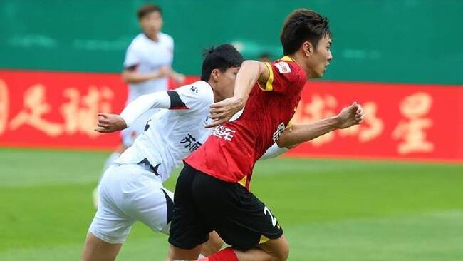 Màn thư hùng Dongguan Guanlian vs Liaoning Tieren