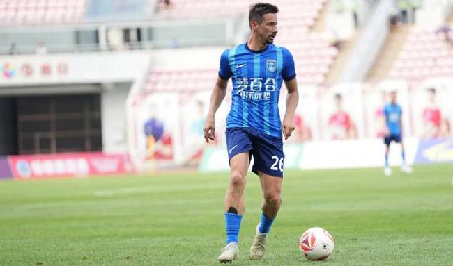 Màn thư hùng Nantong Zhiyun vs Guangdong Gz-Power